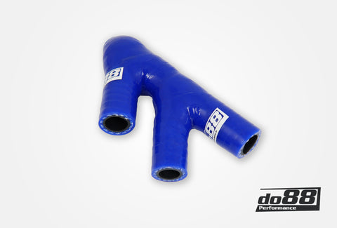 Audi RS4 2.7 Bi Turbo F-hose Blue