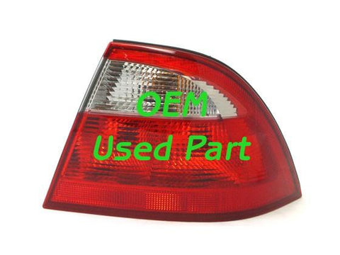 Tail Light Outer RH Passenger Side OEM USED-00-5142203-NordicSpeed